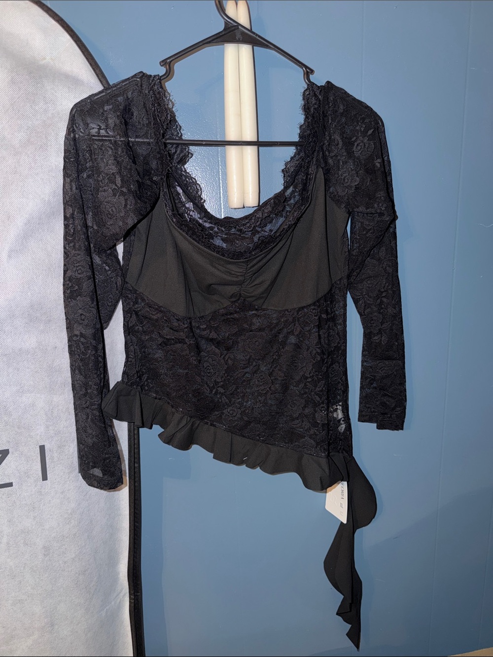 ReoRia black going out top
